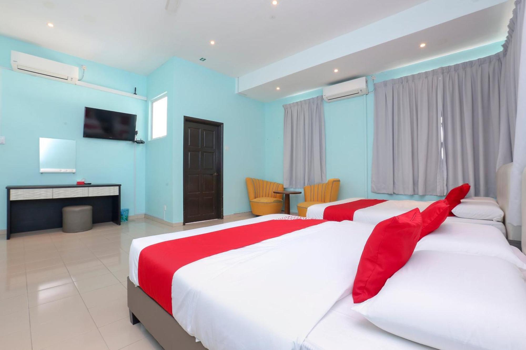 Oyo 90132 Come Inn Premium Kuala Terengganu Exterior foto
